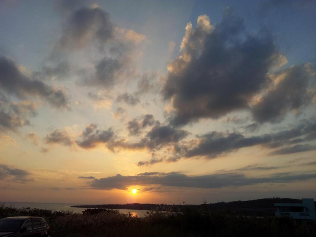 Seven Village Motobu Rum bild